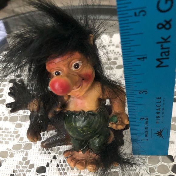 TROLL TOTING HIS TRASURE - Picture 2 of 4